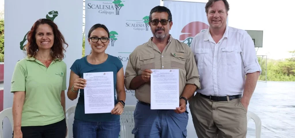 Representatives of Galápagos Conservancy and Fundación Scalesia