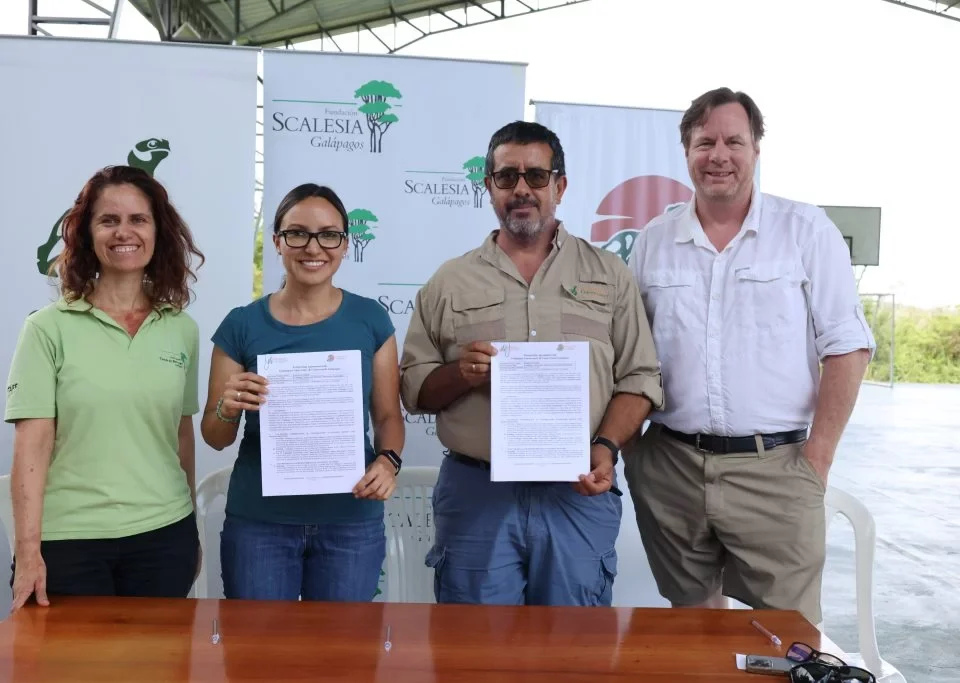 Representatives of Galápagos Conservancy and Fundación Scalesia