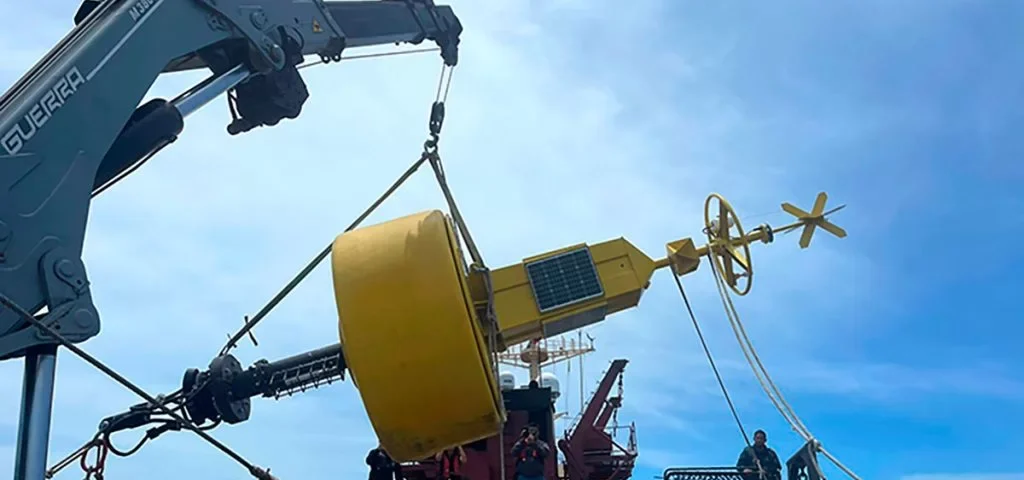 INOCAR Strengthens Galapagos Research with a New Oceanographic Buoy to Monitor El Nino