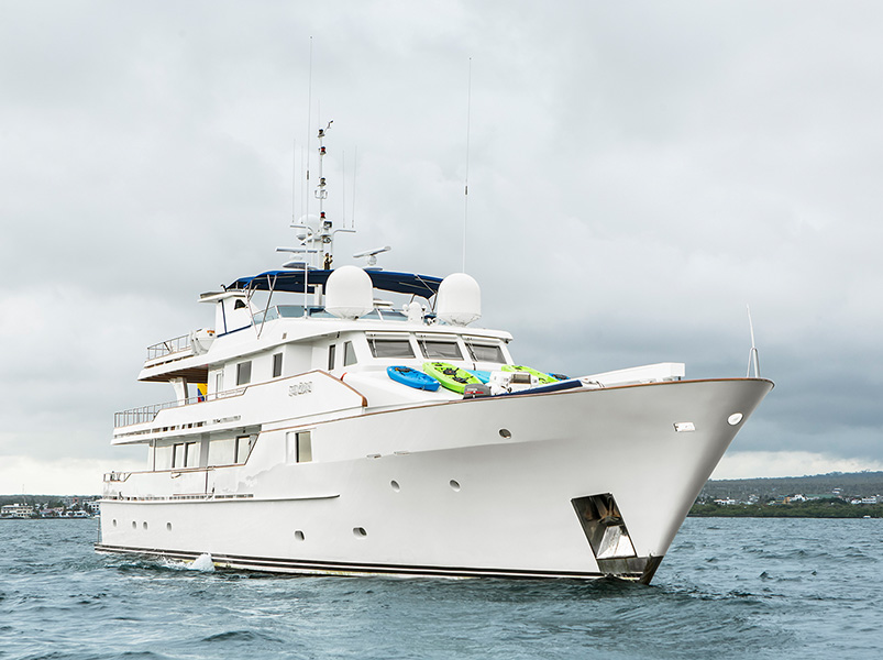 Stella Maris | Galapagos Cruise