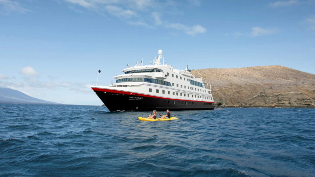 Santa Cruz Cruise | Galapagos Islands