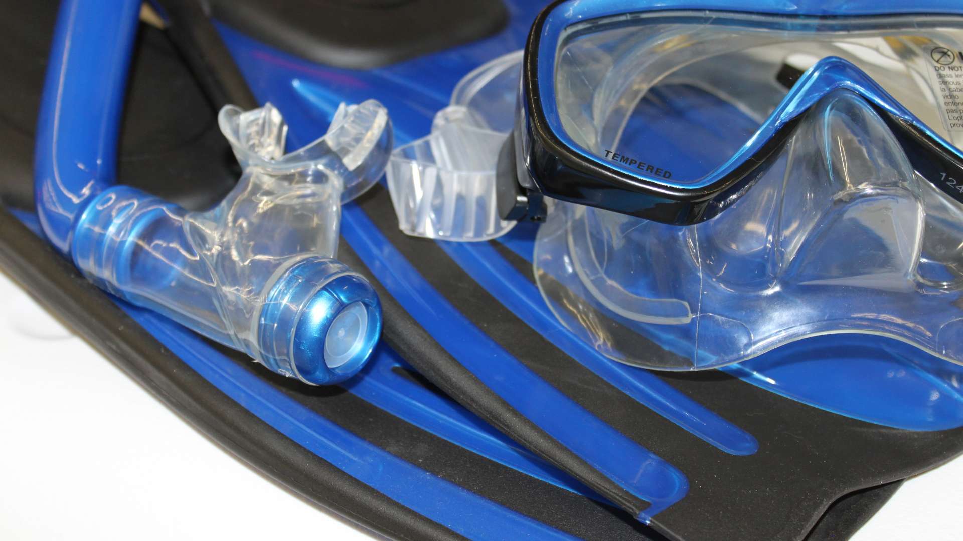 Snorkel equipment