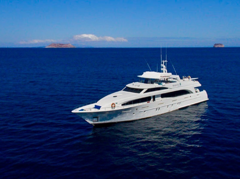 Grand Majestic | Galapagos Cruise