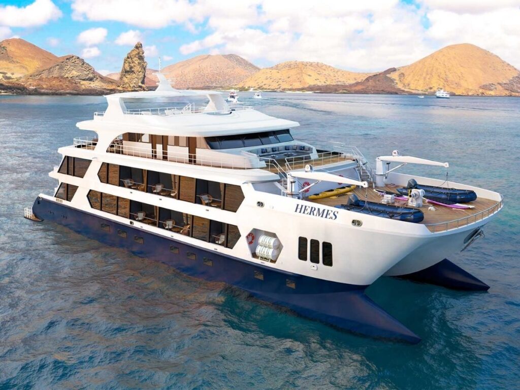 Hermes-Catamaran-Photo