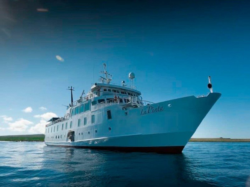 pinta-cruises-photo